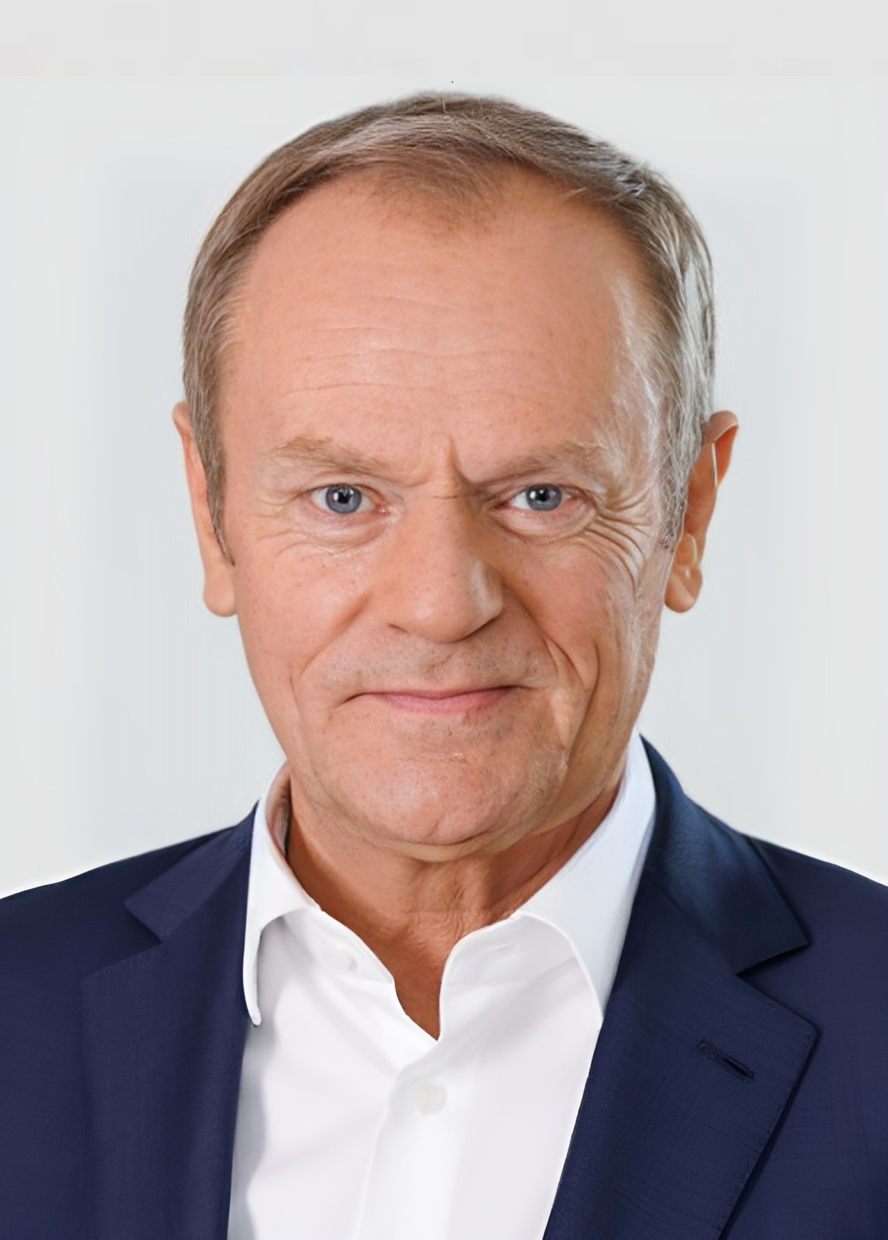 Donald Tusk podczas oficjalnego wystąpienia